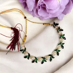 Women Click Gold-Plated Beaded Jewellery Set image 2