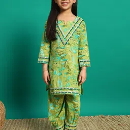 Readiprint Fashions Girls Floral Printed Gotta Patti Pure Cotton Kurti with Harem Pant-picture-23