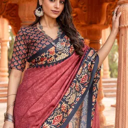 Mitera Floral Silk Blend Pochampally Saree image 4
