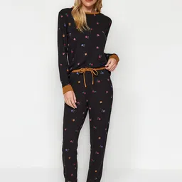 Trendyol Women Printed Night suit-picture-41