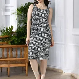 ZEUGEN Print Bodycon Dress-picture-38