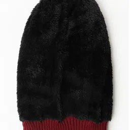 Amoldo Unisex Woollen Beanie image 4