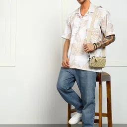 BROWN BROTHERS Printed Spread Collar Regular Fit Casual Shirt image 5