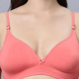 Eden Bra Medium Coverage image 4