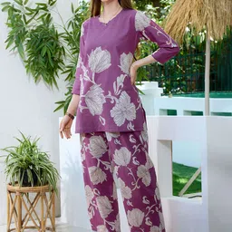 NIGHT FLOSS Floral Printed Tunic & Trousers Co-Ords image 5