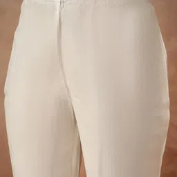 YOELLA Women Floral Embroidered Regular Thread Work Kurta with Trousers & With Dupatta image 4