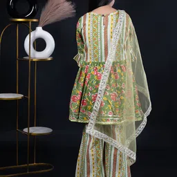 BEBE UNICORN Girls Floral Printed Regular Gotta Patti Pure Cotton Kurta with Palazzos & With Dupatta image 3