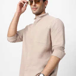 Urbano Fashion Men Club Collar Solid Cotton Casual Shirt-image-82
