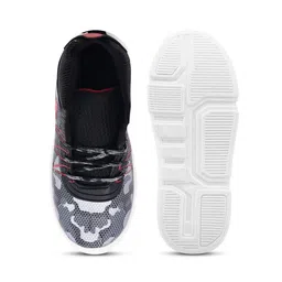 YK Boys Printed Sneakers image 5