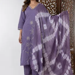 GHUMMAN SONAKSHI Women Floral Embroidered Pure Cotton Straight Kurta And Palazzo &Dupatta-picture-30