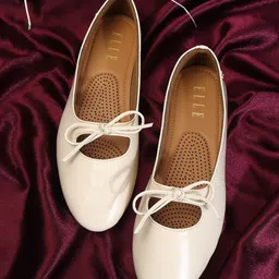 ELLE Women Mojaris Flats image 2