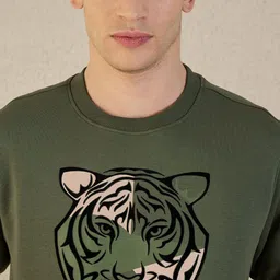 Iconic Men Printed Sweatshirt image 3