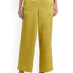 BCBG Self Design Relaxed Fit Mid-Rise Trousers-picture-10