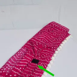 SWITCHON Women Printed Scarf With Tasselled Border image 3