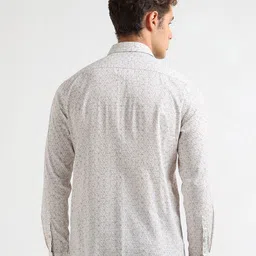 Arrow Sport Men Slim Fit Floral Printed Spread Collar Pure Cotton Casual Shirt image 2