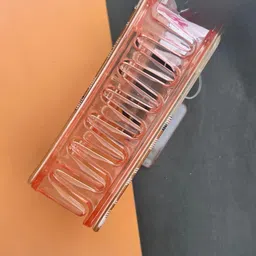 Radhya Accessories Women Claw Clip image 2