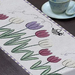 PRAKARTIK Green & White Floral Printed Pure Cotton Durable Table Runner image 4