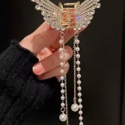 SZN Women Embellished Claw Clip image 5