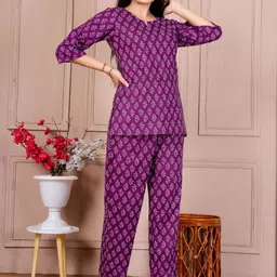 MURLI KURTI Printed Pure Cotton Round Neck Top With Trousers Co-Ords-picture-16