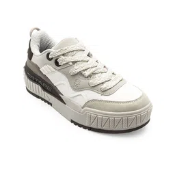 Red Tape Men Colourblocked Lace-Up Sneakers-picture-43