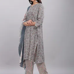 BulBul Women Printed Regular Kurti with Palazzos & With Dupatta Kurta Sets image 4