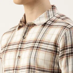 Mast & Harbour Men Standard Slim Fit Checked Spread Collar Pure Cotton Casual Shirt image 4