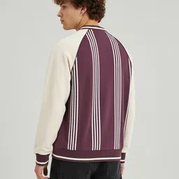 glitchez V-Neck Raglan Sleeves Relaxed Pullover image 2