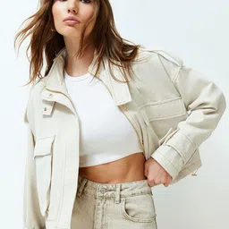 Trendyol Crop Bomber Jacket-picture-32