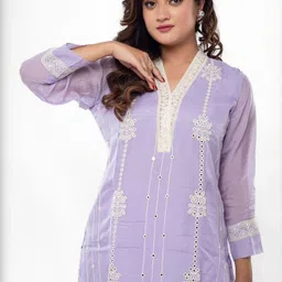 Label By Anusha Women Ethnic Motifs Embroidered Regular Mirror Work Kurta Set image 4