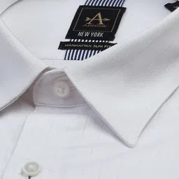 Arrow New York Men Manhattan Slim Fit Textured Spread Collar Formal Shirt image 2