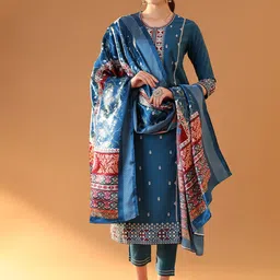 Tulsattva Geometric Embroidered Regular Chanderi Cotton Kurta With Trouser With Dupatta-image-9