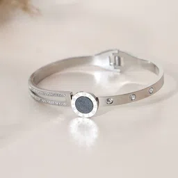 STYOLLO Silver-Plated Artificial Stone Studded Anti Tarnish Bangle-Style Bracelet image 2