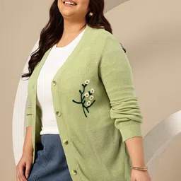 Sztori Plus Size Floral Cardigan with Embroidered Detail-image-4