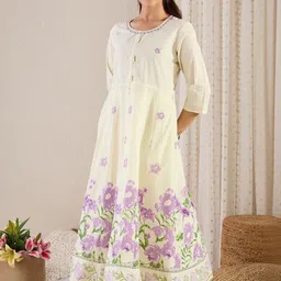 Indo Era Women Floral Printed Panelled Thread Work Pure Cotton Kurta with Trousers & With Dupatta image 2