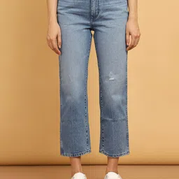 Wrangler Women Straight Fit High-Rise Mildly Distressed Heavy Fade Cotton Jeans image 1