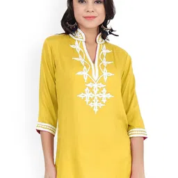 CRAFTBAZAR Floral Embroidered Zari Mandarin Collar A-Line Kurti-picture-30