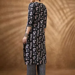 Globus Floral Printed Key-Hole Neck Gotta Patti Straight Kurta with Trousers image 5