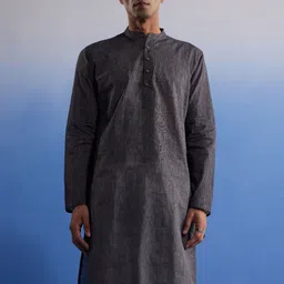SHVAAS by VASTRAMAY Straight Band Collar Cotton Kurta-image-30