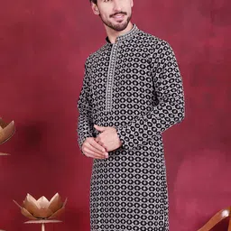 Jompers Geometric Embroidered Thread Work Kurta-picture-12