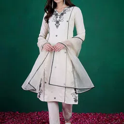 Sangria Off White Embroidered V-Neck Pure Cotton Straight Kurta With Trousers & Dupatta image 4