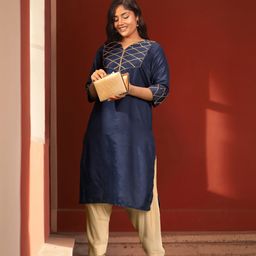 Sztori Women Plus Size Gotta Patti Embellished Kurta-picture-24