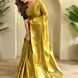 Mameraa Ethnic Motifs Zari Art Silk Handloom Saree image 3