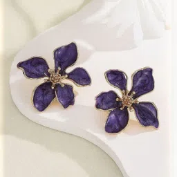 ISHKAARA Women Contemporary Petals Charm Studs Earrings-picture-33