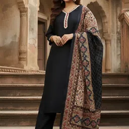 all about you Women Ethnic Motifs Regular Thread Work Kurta with Trousers & With Dupatta-picture-25