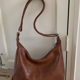 StyleCast PU Structured Shoulder Bag-picture-31