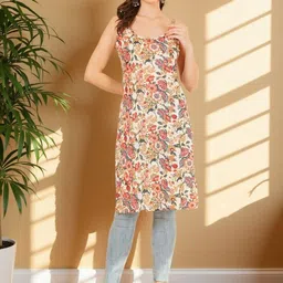 Brownverse Floral Print Cotton Longline Top-picture-39