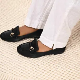 San Marino by Shoe Bank Women T-Strap Flats-picture-12