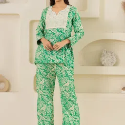 ZNKL Women Printed Top & Trousers Co-Ords-image-10