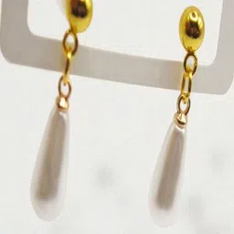 SAPRAA TRENDS Women Gold Plated Teardrop Shaped Drop Earrings image 3