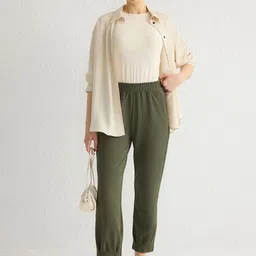 Trendyol Women Mid-Rise Joggers-image-15